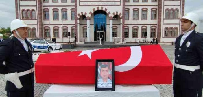 Sivas’ta şehit olan polis memuru için tören düzenlendi