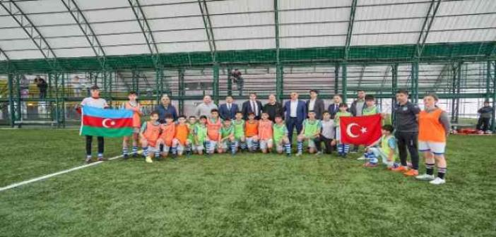 Alanyaspor, Bakü’de futbol okulu açtı