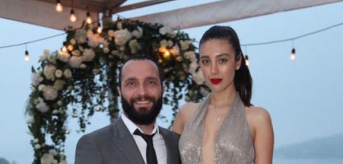 Şarkıcı Berkay'ın eşi Özlem Ada Şahin kimdir, nerelidir? Özlem Ada Şahin Kaç yaşında? Özlem Ada Şahin çucuğu