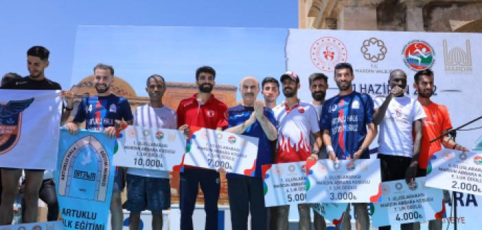 Mardin'de 1'inci Uluslararası Mardin Abbara Koşusu yapıldı