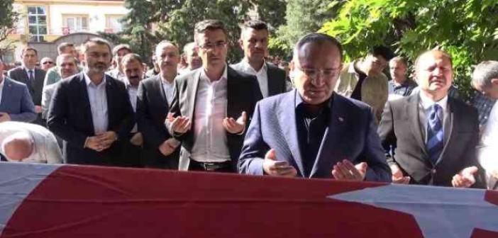 Adalet Bakanı Bozdağ, 29. Ağır Ceza Mahkemesi Başkanı Çağlar’ın cenazesine katıldı