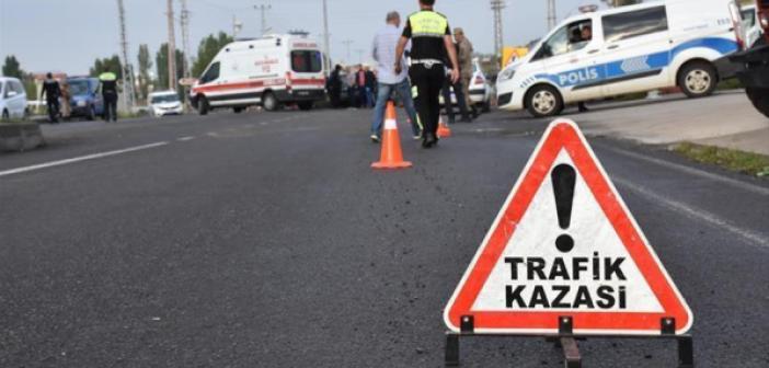 Aracın altında kalan çocuk feci şekilde can verdi