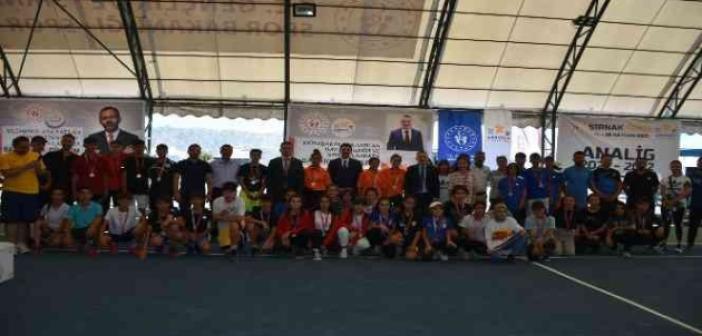 Anadolu Yıldızlar Ligi tenis müsabakaları sona erdi