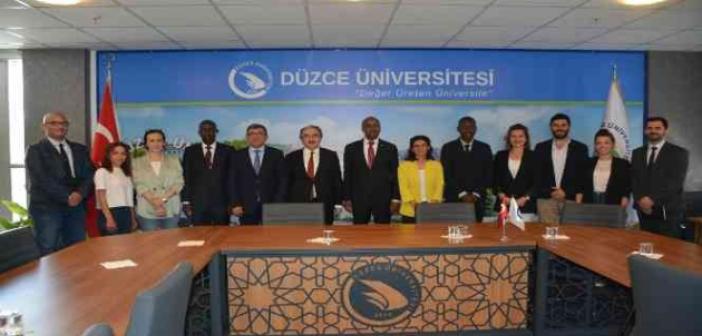 Ruanda Büyükelçisi Düzce Üniversitesinde
