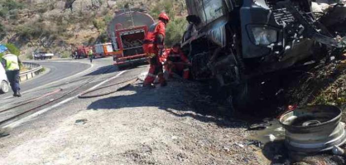 Talihsiz genç yanan tırda yaşamını yitirdi