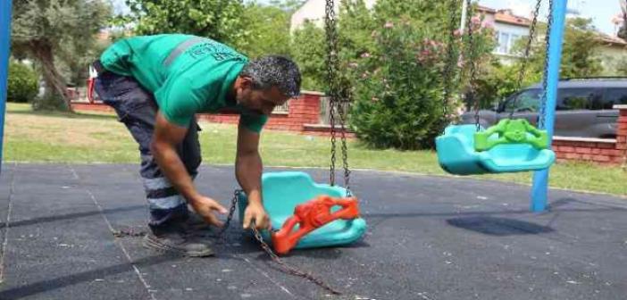 Efeler’de parklar çocuklar için hazırlanıyor