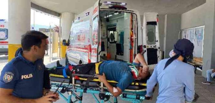 Erzincan’da iki tır çarpıştı: 2 yaralı