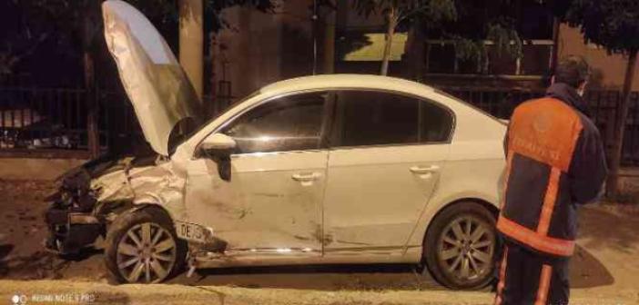 Gümüşhane’de hatalı sollama sonucu iki otomobil kafa kafaya çarpıştı: 2 yaralı