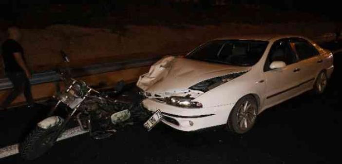Adana’da otomobil motosiklete çarptı: 1 ölü 2 yaralı