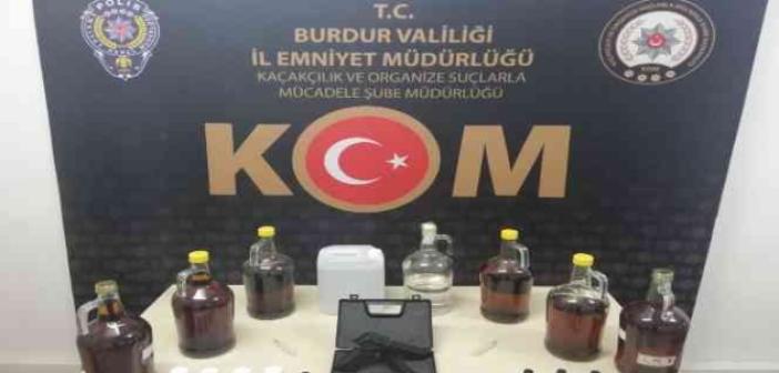 Burdur’da el yapımı alkol satan şahıs yakalandı