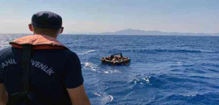 Marmaris’te 33 düzensiz göçmen kurtarıldı
