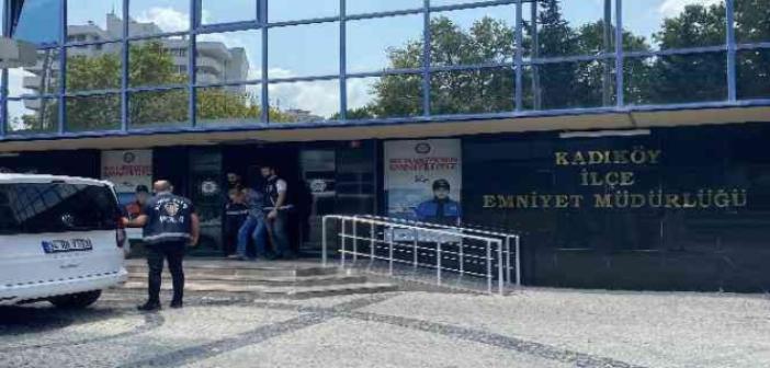 Kadıköy’de kafede tartıştığı kadını silahla öldüren zanlı adliyeye sevk edildi