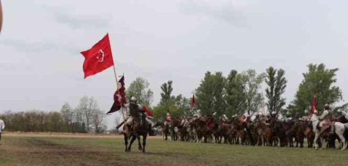 Türk soyları Macaristan’daki Büyük Kurultay’da toplandı