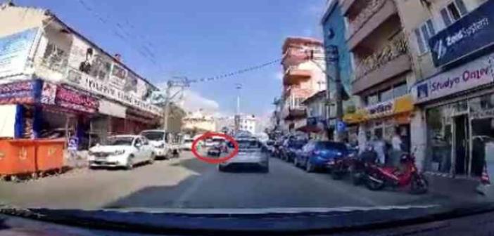 Bursa’da motosikletin kaza anı kameralarda