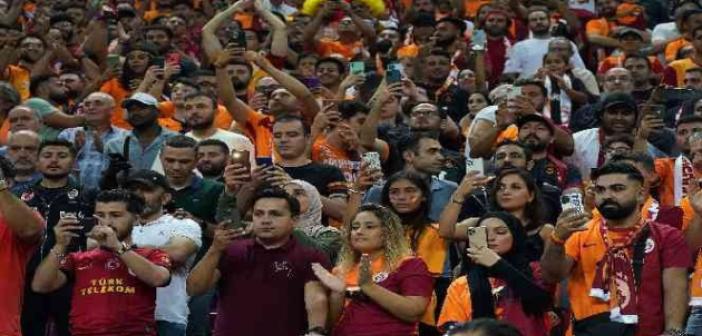 Galatasaray - Giresunspor maçını 45 bin 484 taraftar izledi