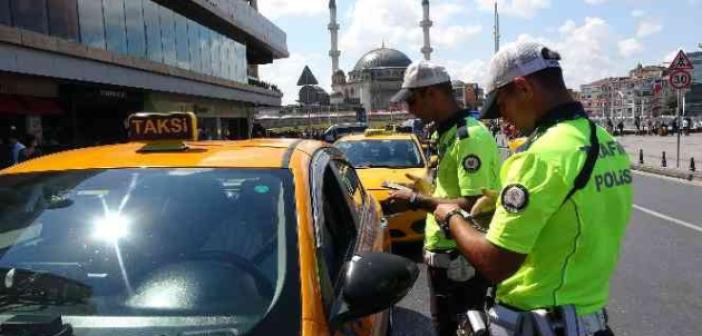 Taksim’de ticari taksi denetiminde ceza yağdı