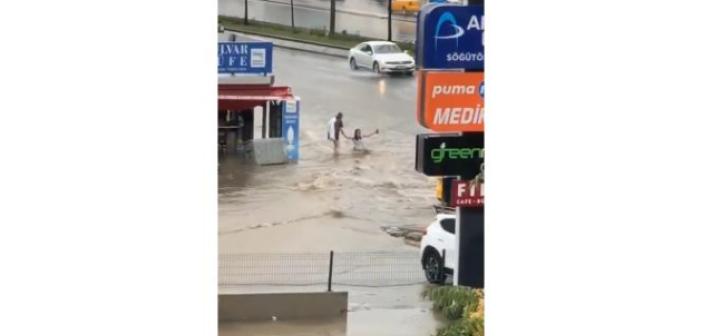 Başkent’te sel sularına kapılan genç kızı bir vatandaş kurtardı