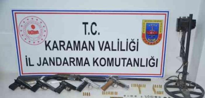Karaman’da tarihi eser ve silah operasyonu