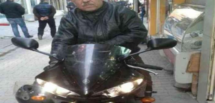 Traktör römorkuna çarpan motosiklet sürücüsü hayatını kaybetti