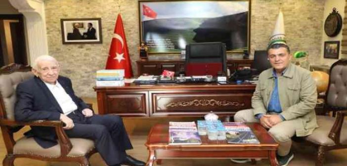 Nuri Vatan: 'Başkan Demir, Ardahan’a renk katmış'