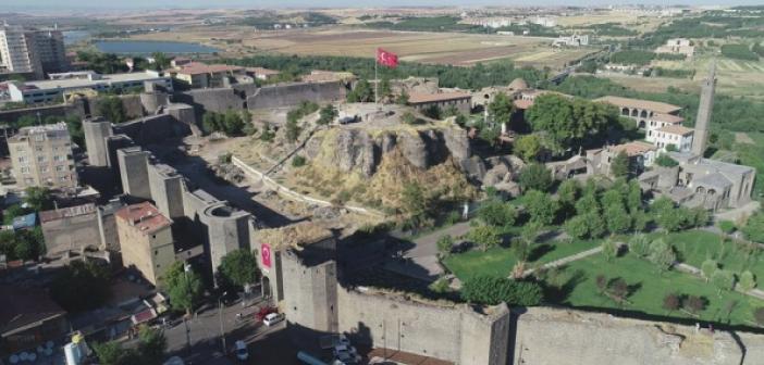 9 bin yıllık Höyük üzerine kurulan Artuklu Sarayı'nda kazılar yeniden başladı