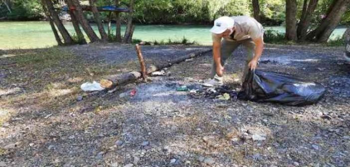 Ekipler, Munzur Vadisi Milli Parkında çevre temizliği yaptı