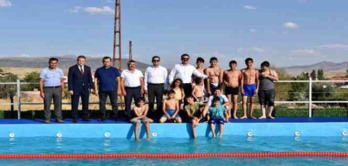 Kırıkkale’de 3 ilçeye yüzme havuzu yapıldı
