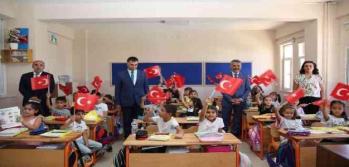 Tunceli’de 10 bin 759 öğrenci ders başı yaptı