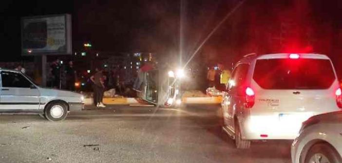 Şanlıurfa’da iki otomobil çarpıştı: 9 yaralı