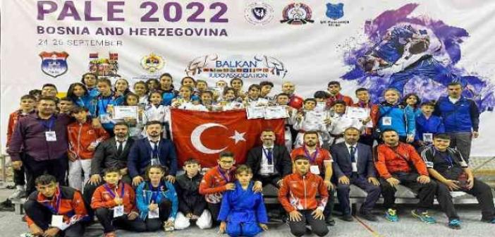 Bosna Hersek’te düzenlenen şampiyonadan gümüş madalya ile Diyarbakır’a döndü