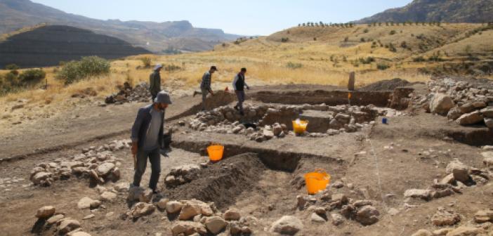 VİDEO - "Boncuklu Tarla"da 12 bin yıllık "kamu binası"nın kalıntılarına ulaşıldı