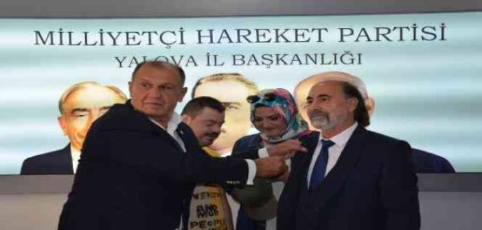 Yalova’da İYİ Parti’den istifa eden 5 kişi MHP’ye katıldı
