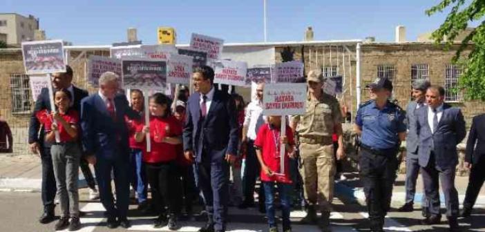 Gercüş’te “Önce Yaya Uygulaması” farkındalık etkinliği düzenlendi