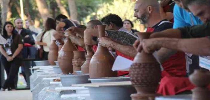 1. Uluslararası Menemen Çömlek Festivali kapılarını açtı