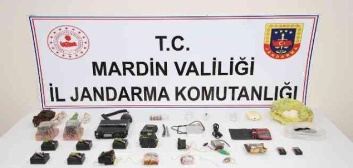 Mardin’de terör operasyonunda patlayıcı düzeneği ve malzemeler ele geçirildi
