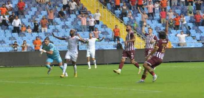 Spor Toto 1. Lig: Adanaspor: 0 - Bandırmaspor: 0 (İlk yarı sonucu)