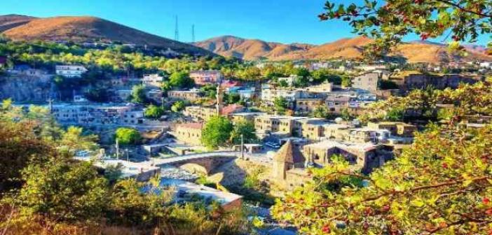 Bitlis’ten sonbahar ve tarihi eser manzaraları