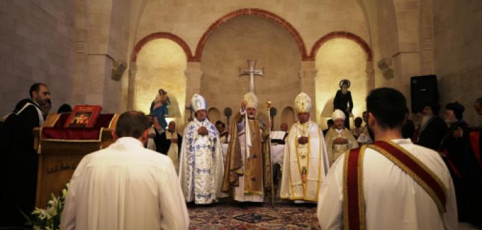 VİDEO - Mardin'de restore edilen tarihi Mor Efrem Kilisesi ibadete açıldı