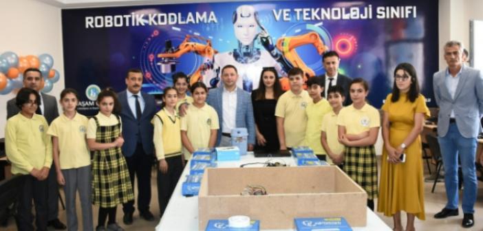 Öğrencilere Robotik Kodlama eğitimi için özel sınıf açıldı