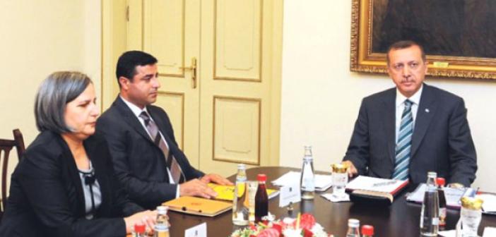 HDP ziyaretine bir yorum da Demirtaş'tan! Çıkışı muhalefetin hiç hoşuna gitmeyecek