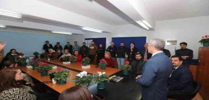 Başkan Mehmet Tahmazoğlu öğretmenleri ziyaret etti
