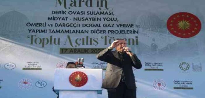 Cumhurbaşkanı Recep Tayyip Erdoğan: “Mardin Havalimanının adını Mardin Aziz Sancar Havalimanı olarak değiştirelim. Aziz Sancar’ın adı Mardin’e girerken Mardin Havalimanının gönderinde görülecek. Mardi