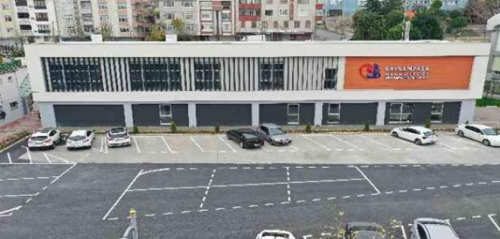 Bayrampaşa’ya yeni yüzme havuzu