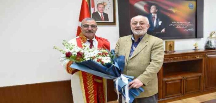 KMÜ’nün yeni rektörü Prof. Dr. Mehmet Gavgalı görevine başladı