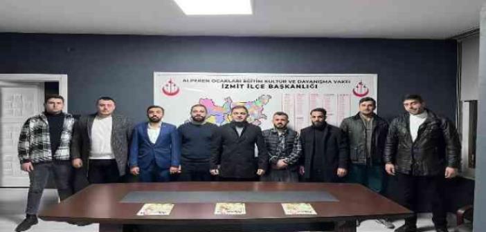 Alperen Ocakları İzmit İlçe Başkanı Fuat Çelik yeni yönetimini açıkladı