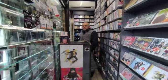 Edirne’nin tek kasetçisi müşterilerini nostaljik yolculuğa çıkarıyor