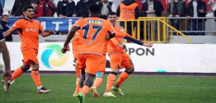 Spor Toto Süper Lig: Kasımpaşa: 1 - Medipol Başakşehir: 3 (Maç sonucu)