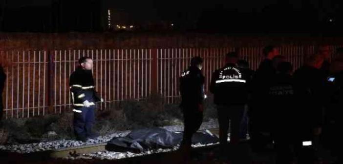 Adana’da trenin çarptığı genç öldü
