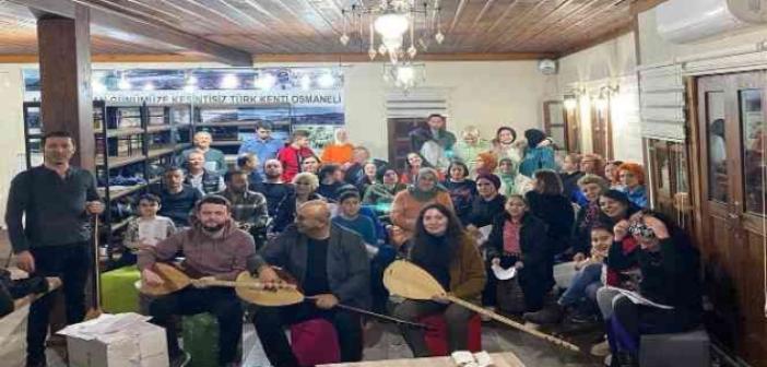 Türk Halk Müziği Korosu çalışmaları devam ediyor