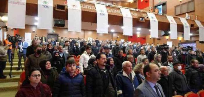 Burdur’da TOKİ kuraları çekildi, bin 116 konutun hak sahipleri belli oldu
